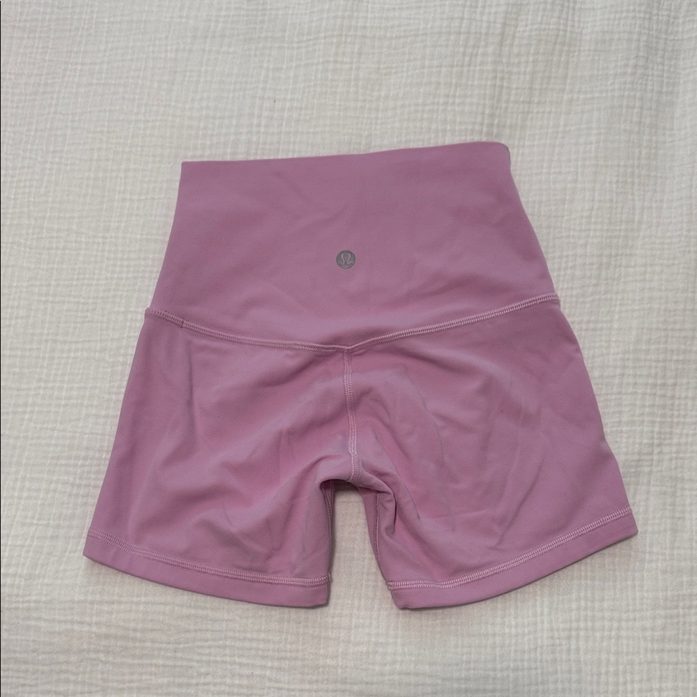 lululemon Align 2.5 inch high rise shorts double lined size two! worn maybe once - Picture 1 of 4